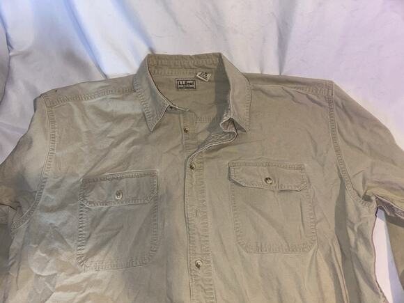 L.L. Bean Other - LL Bean Wrinkle Resistant  Button Down Shirt Men's XL Reg Work Shirt
